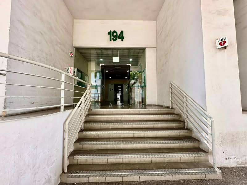 Pantech Business Hub, 194 Pandan Loop, Buona Vista / West Coast / Clementi New Town, 1,109 sqft, Factory / Workshop (B2) For Sale, by Thomas Seah, 500232049 - Entrance - CommercialGuru.com.sg