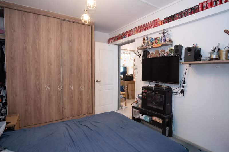 908 Jurong West Street 91, 908 Jurong West Street 91, 2 Bedrooms, 785 sqft, HDB Flat For Sale, by Wong Guo Jing, 500232050 - Bedroom - PropertyGuru.com.sg