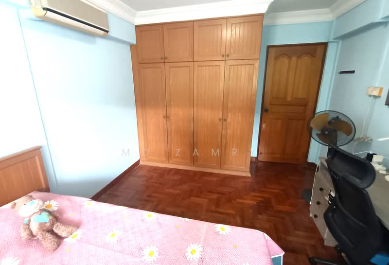 127 Tampines Street 11, 127 Tampines Street 11, 3 Bedrooms, 1,420 sqft, HDB Flat For Sale, by Md Zamry, 500232059 - Bedroom - PropertyGuru.com.sg