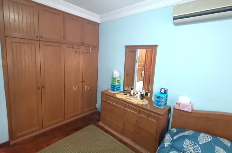 127 Tampines Street 11, 127 Tampines Street 11, 3 Bedrooms, 1,420 sqft, HDB Flat For Sale, by Md Zamry, 500232059 - Bedroom - PropertyGuru.com.sg