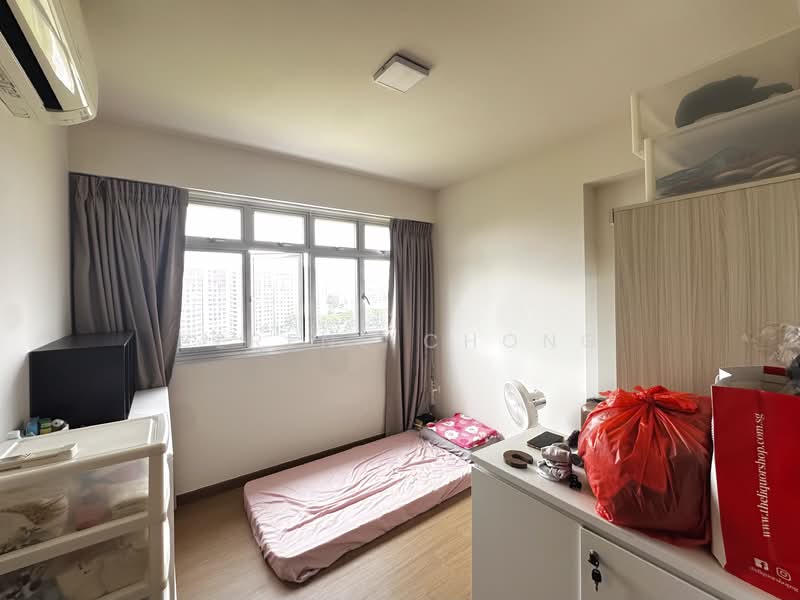 109D Canberra Walk, 109D Canberra Walk, 2 Bedrooms, 721 sqft, HDB Flat For Sale, by Serene Chong, 500232060 - Bedroom - PropertyGuru.com.sg