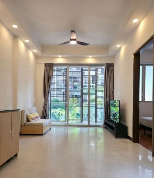 eCO, 273 Bedok South Avenue 3, 1 Bedroom, 635 sqft, Condominium For Rent, by Tan Heng Kee, 500232094 - Living Room - PropertyGuru.com.sg