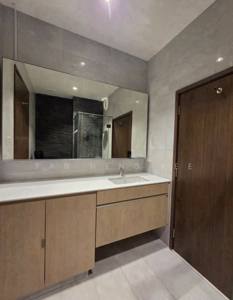 eCO, 273 Bedok South Avenue 3, 1 Bedroom, 635 sqft, Condominium For Rent, by Tan Heng Kee, 500232094 - Bathroom - PropertyGuru.com.sg
