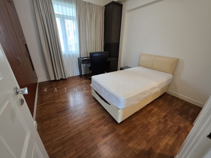 Holt Residences, 5 Holt Road, 4 Bedrooms, 2,056 sqft, Condominium For Rent, by Katherine Tan, 500232095 - Bedroom - PropertyGuru.com.sg