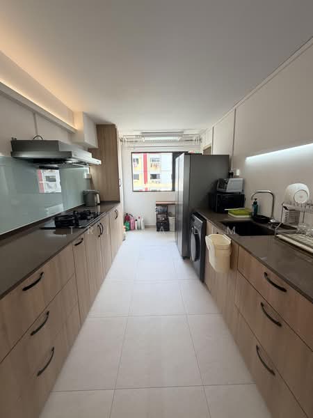 316 Bukit Batok Street 32, 316 Bukit Batok Street 32, 2 Bedrooms, 1,001 sqft, HDB Flat For Rent, by Tricia Lim, 500232105 - PropertyGuru.com.sg