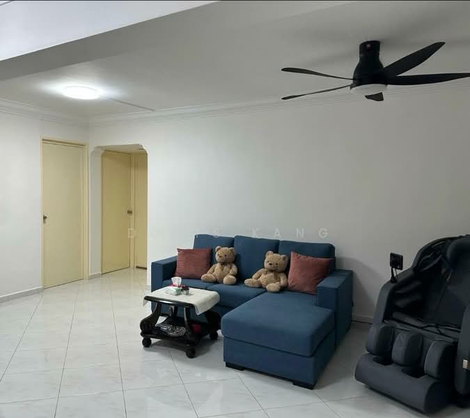 25 Teban Gardens Road, 25 Teban Gardens Road, Room Rental, 120 sqft, HDB Flat For Rent, by Doris Kang, 500232106 - Living Room - PropertyGuru.com.sg