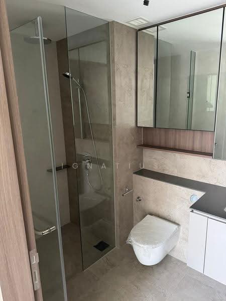 Norwood Grand, 10 Champions Way, Admiralty / Woodlands, 2 Bedrooms, 624 sqft, Condominium For Rent, by Ignatius Tan, 500232107 - Master Bathroom - PropertyGuru.com.sg