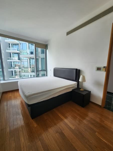 Helios Residences, 15 Cairnhill Circle, 2 Bedrooms, 1,281 sqft, Condominium For Rent, by VINCENT LYE, 500232126 - Bedroom - PropertyGuru.com.sg