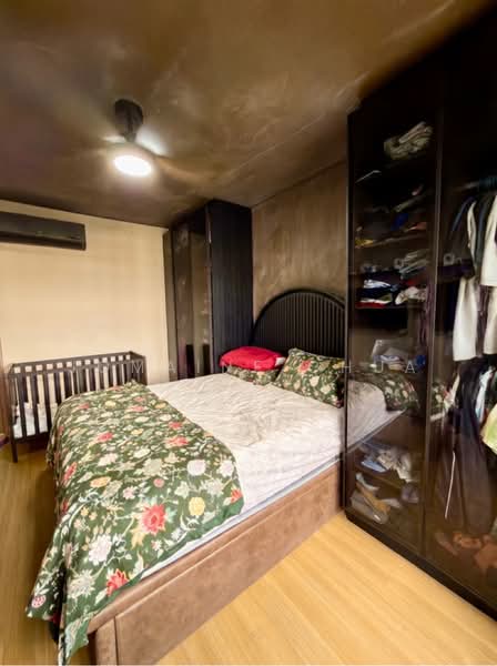 626A Tampines Street 61, 626A Tampines Street 61, 3 Bedrooms, 1,001 sqft, HDB Flat For Sale, by Jomaine Chua, 500232128 - Master Room - PropertyGuru.com.sg