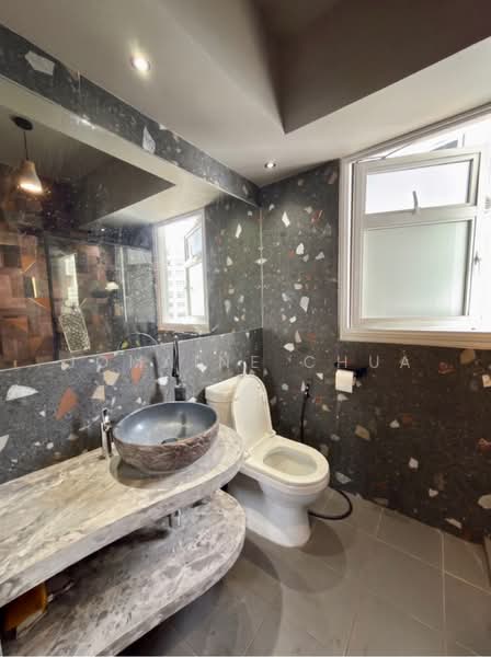 626A Tampines Street 61, 626A Tampines Street 61, 3 Bedrooms, 1,001 sqft, HDB Flat For Sale, by Jomaine Chua, 500232128 - Master Bathroom - PropertyGuru.com.sg