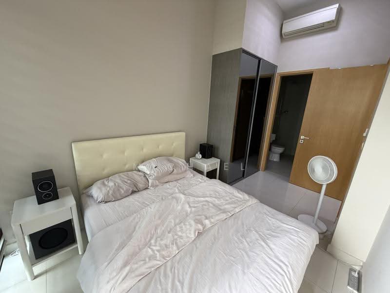 Midtown Residences, 1189 Upper Serangoon Road, Hougang / Punggol / Sengkang, 2 Bedrooms, 657 sqft, Condominium For Rent, by Michael Chin 陈俊雄, 500232145 - Bedroom - PropertyGuru.com.sg