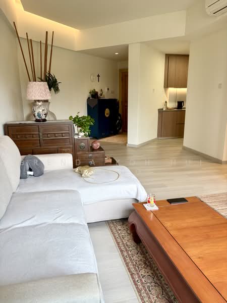 Valley Park, 473 River Valley Road, 1 Bedroom, 753 sqft, Condominium For Rent, by Brenda Koh Hui Theng, 500232148 - Living Room - PropertyGuru.com.sg