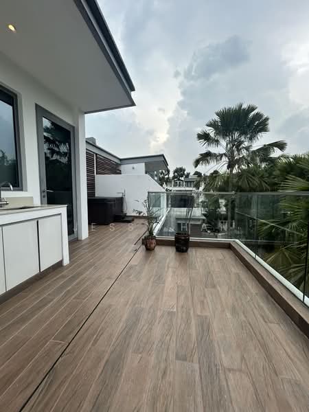 Greenwood Mews, 271 Greenwood Avenue, 5 Bedrooms, 3,100 sqft, Cluster House For Sale, by Jessy Han, 500232150 - Balcony - PropertyGuru.com.sg