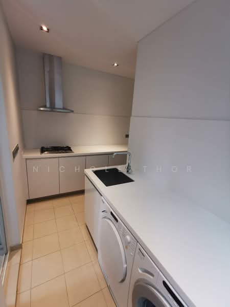 The Oliv @ Balmoral, 11C Balmoral Road, 4 Bedrooms, 4,908 sqft, Apartment For Rent, by Nichole Thor, 500232155 - Kitchen - PropertyGuru.com.sg