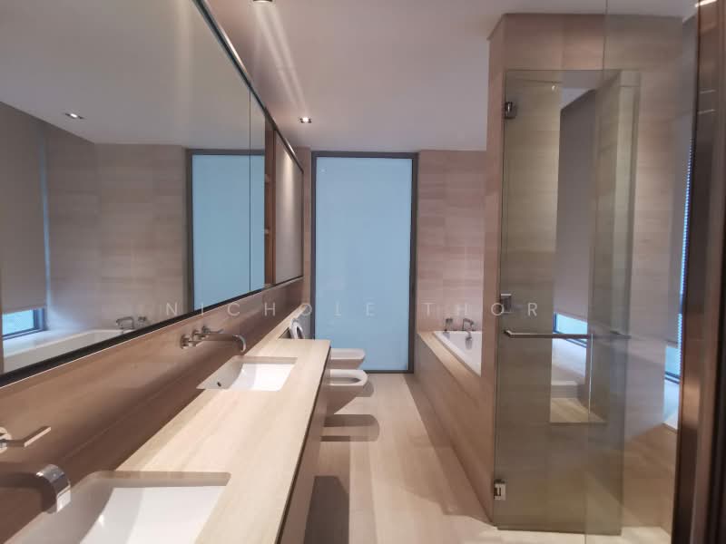 The Oliv @ Balmoral, 11C Balmoral Road, 4 Bedrooms, 4,908 sqft, Apartment For Rent, by Nichole Thor, 500232155 - Bathroom - PropertyGuru.com.sg