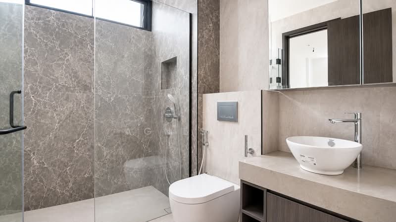LANDED7772 @ BRAND NEW CORNER TERRACE NEAR KOVAN, Hougang / Punggol / Sengkang, 5 Bedrooms, 5,463 sqft, Corner Terrace For Sale, by Agnes Ng, 500232159 - Bathroom - PropertyGuru.com.sg