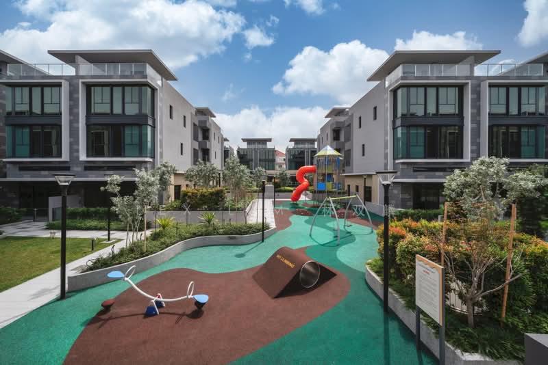 BELGRAVIA ACE, , 5 Bedrooms, 3,929 sqft, Cluster House For Sale, by Lex Lim 林双麟, 500232165 - Exterior - PropertyGuru.com.sg