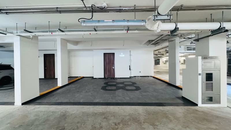 BELGRAVIA ACE, Seletar / Yio Chu Kang, 5 Bedrooms, 3,929 sqft, Cluster House For Sale, by Lex Lim 林双麟, 500232165 - Car Park - PropertyGuru.com.sg