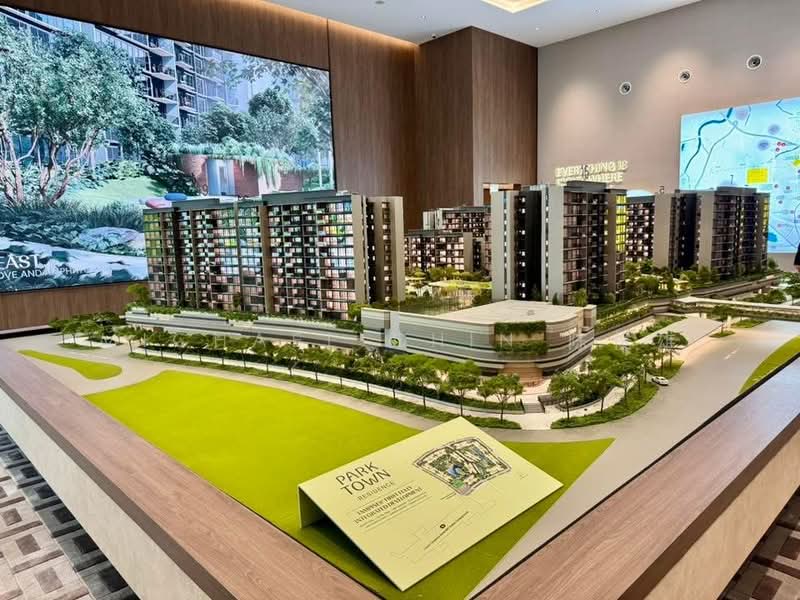 PARKTOWN Residence, Tampines Street 62, 4 Bedrooms, 1,496 sqft, Condominium For Sale, by Michael Chin 陈俊雄, 500232180 - Exterior - PropertyGuru.com.sg