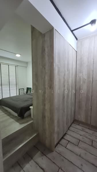 101 Henderson Crescent, 101 Henderson Crescent, 3 Bedrooms, 796 sqft, HDB Flat For Rent, by Peggy Leong, 500232185 - Bedroom 3 wardrobe - PropertyGuru.com.sg