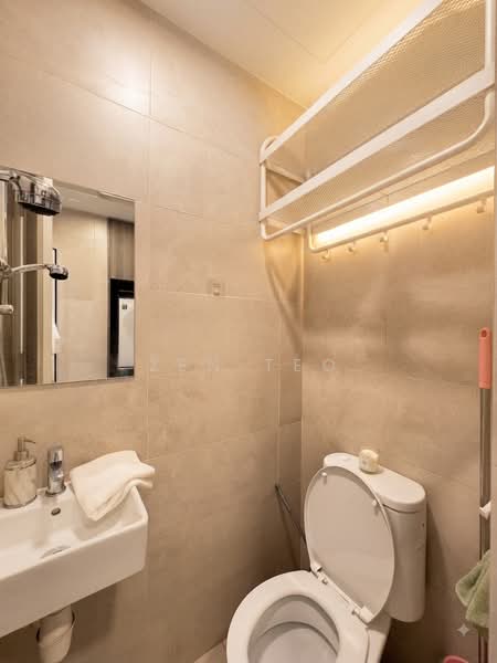 Clavon, Clementi Avenue 1, 4 Bedrooms, 1,582 sqft, Condominium For Sale, by Zen Teo, 500232201 - Bathroom - PropertyGuru.com.sg