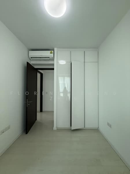 Hundred Trees, 85 West Coast Drive, 4 Bedrooms, 1,475 sqft, Condominium For Sale, by Florence Zheng Zhen, 500232203 - Interior - PropertyGuru.com.sg
