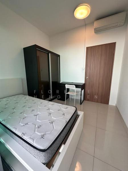 Hundred Trees, 85 West Coast Drive, Buona Vista / West Coast / Clementi New Town, 4 Bedrooms, 1,475 sqft, Condominium For Sale, by Florence Zheng Zhen, 500232203 - Bedroom - PropertyGuru.com.sg