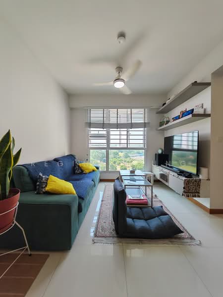 41A Margaret Drive, 41A Margaret Drive, Alexandra / Commonwealth, 2 Bedrooms, 678 sqft, HDB Flat For Sale, by Regina Young, 500232213 - Living Room - PropertyGuru.com.sg