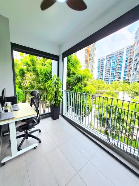 Arc at Tampines, 9 Tampines Avenue 8, 2 Bedrooms, 807 sqft, Condominium For Rent, by Mak G Y, 500232218 - Balcony - PropertyGuru.com.sg