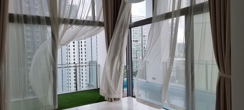 Starlight Suites, 11 River Valley Close, 4 Bedrooms, 1,824 sqft, Condominium For Sale, by Leow Siew Kim, 500232221 - Very windy unit - PropertyGuru.com.sg