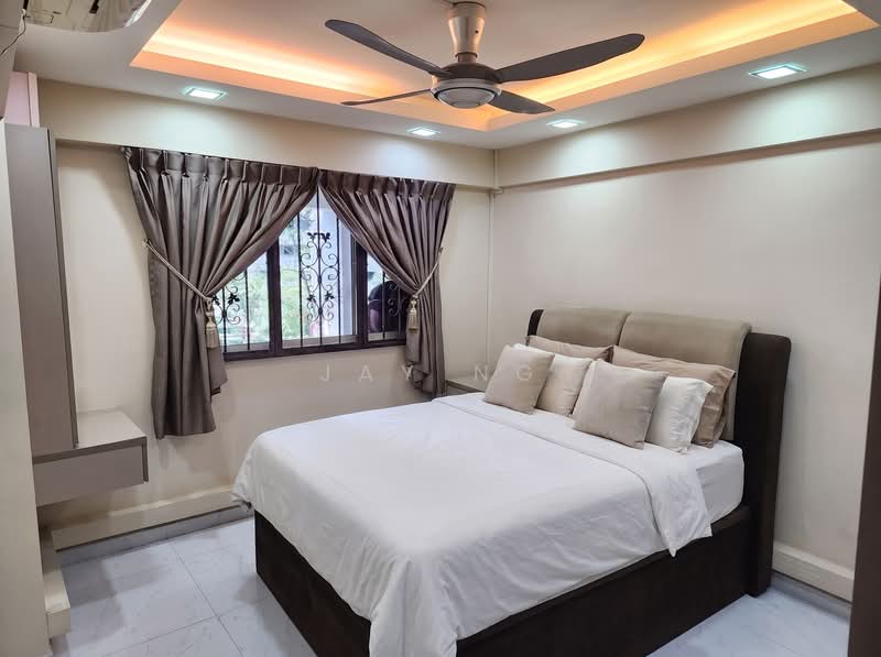 241 Jurong East Street 24, 241 Jurong East Street 24, 2 Bedrooms, 732 sqft, HDB Flat For Sale, by Jay Ng, 500232222 - Bedroom - PropertyGuru.com.sg