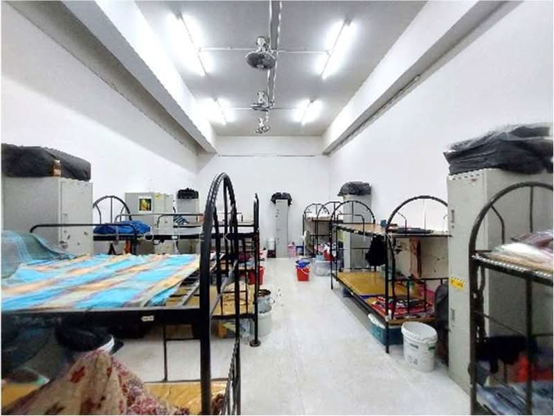 Large Adjoining B2 Factory For Sale in Woodlands, Woodlands Industrial Park E1, 26,736 sqft, Factory / Workshop (B2) For Sale, by Quek Fu Jin, 500232251 - Dorm - CommercialGuru.com.sg