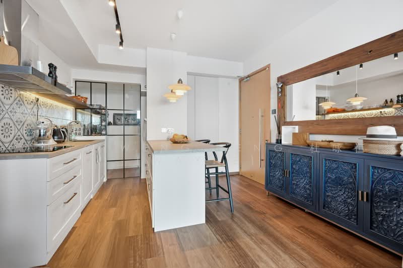 Waterview, 89 Tampines Avenue 1, 2 Bedrooms, 786 sqft, Condominium For Sale, by Thoo Weng Heng 杜咏恒 (Wayne), 500232256 - Kitchen with En-closable Yard - PropertyGuru.com.sg