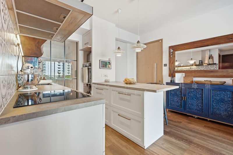 Waterview, 89 Tampines Avenue 1, 2 Bedrooms, 786 sqft, Condominium For Sale, by Thoo Weng Heng 杜咏恒 (Wayne), 500232256 - Induction Hob with Hood - PropertyGuru.com.sg