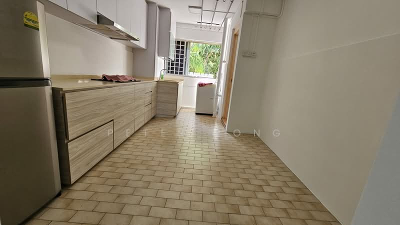 535 Bedok North Street 3, 535 Bedok North Street 3, 1 Bedroom, 484 sqft, HDB Flat For Sale, by Peter Wong, 500232264 - Kitchen - PropertyGuru.com.sg
