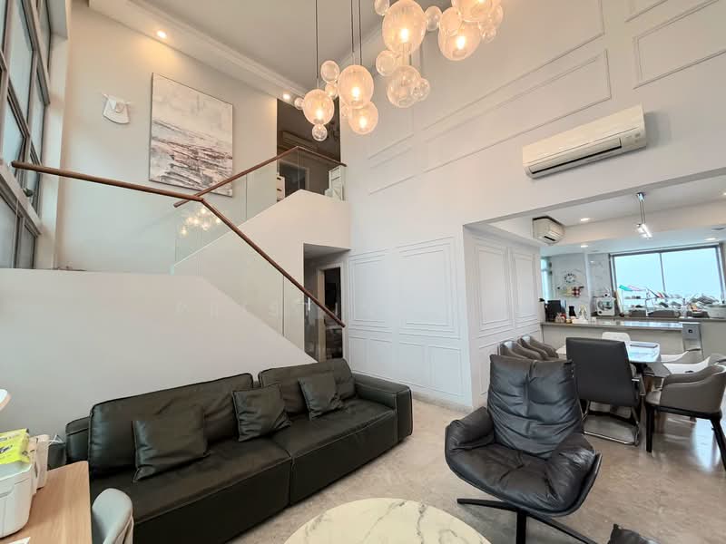 Lakeholmz, 82 Corporation Road, 5 Bedrooms, 2,454 sqft, Condominium For Sale, by Pristine Lim, 500232265 - Living Room - PropertyGuru.com.sg