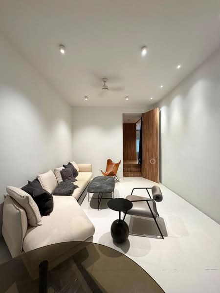 The one-bedder that lives larger @ Horne Rd, Horne Road, 1 Bedroom, 980 sqft, Walk-up Apartment For Rent, by Rachel Koh, 500232268 - Living Room - PropertyGuru.com.sg