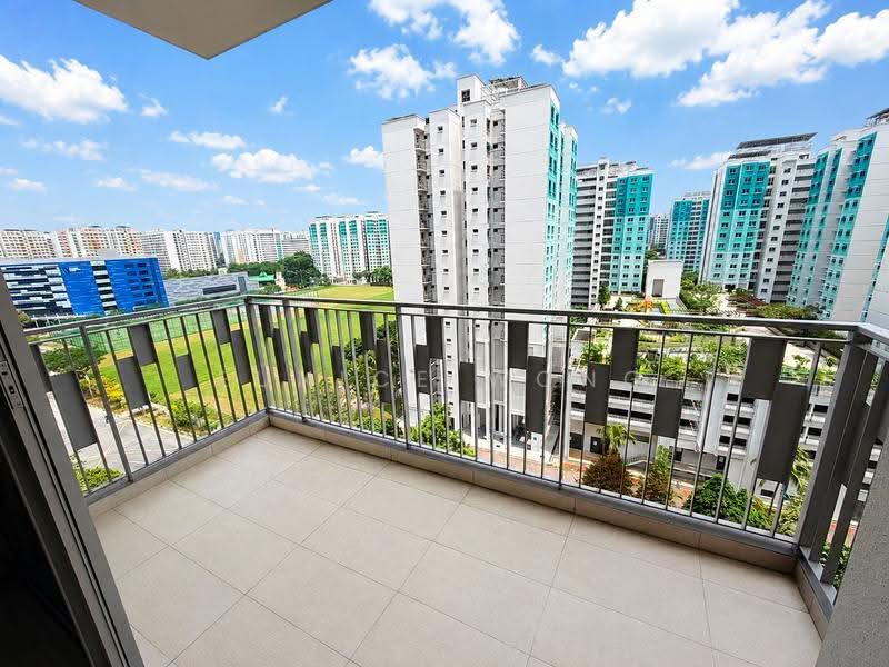 FLO Residence, Punggol Field Walk, Hougang / Punggol / Sengkang, 3 Bedrooms, 926 sqft, Condominium For Rent, by Eunice Wong, 500232270 - Balcony - PropertyGuru.com.sg