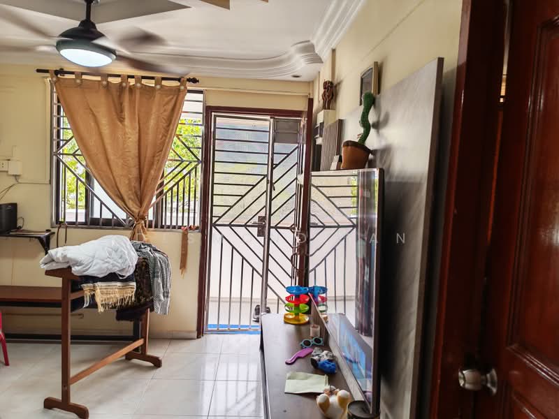 22 Sin Ming Road, 22 Sin Ming Road, Room Rental, 180 sqft, HDB Flat For Rent, by Desmond Tan, 500232276 - Entrance - PropertyGuru.com.sg