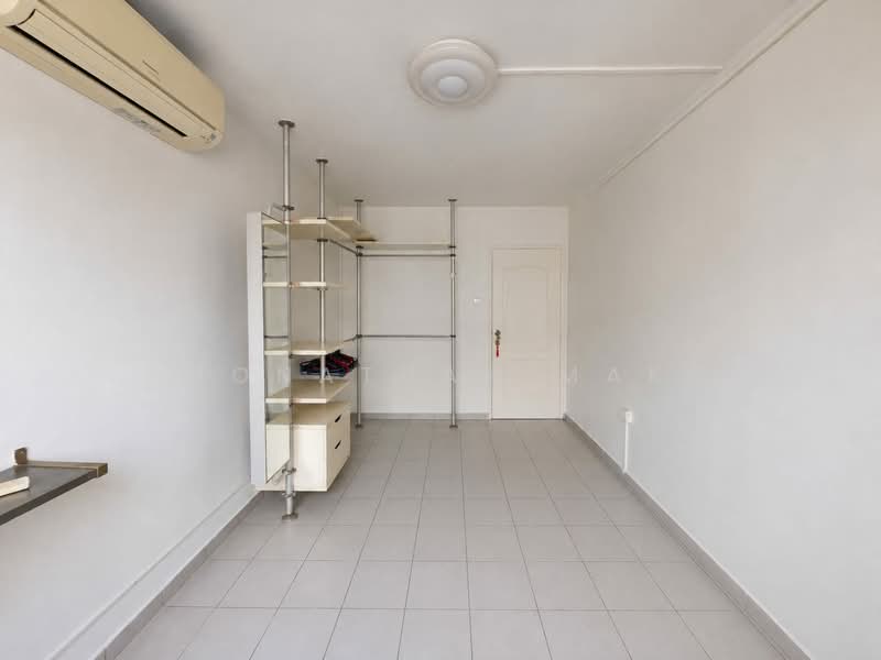 873 Tampines Street 84, 873 Tampines Street 84, 3 Bedrooms, 1,119 sqft, HDB Flat For Sale, by Jonathan Mak, 500232286 - Common Bedroom 2 - PropertyGuru.com.sg
