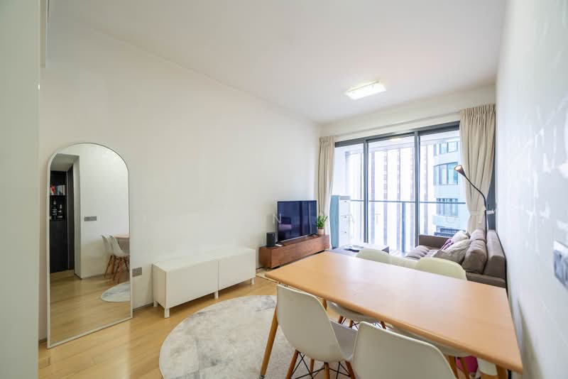 Skysuites @ Anson, 8 Enggor Street, 2 Bedrooms, 700 sqft, Condominium For Sale, by Jerralyn Satrio, 500232296 - Living Room - PropertyGuru.com.sg