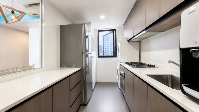 Riverparc Residence, 94 Punggol Drive, 3 Bedrooms, 1,227 sqft, Executive Condominium For Sale, by Aina Lie 李艾娜, 500232310 - Kitchen - PropertyGuru.com.sg