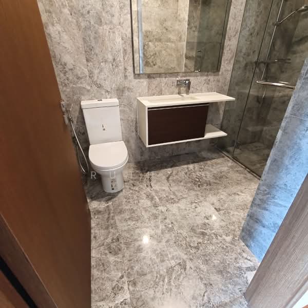 Bijou, 2 Jalan Mat Jambol, 2 Bedrooms, 764 sqft, Condominium For Sale, by Ruth Ng, 500232317 - Bathroom - PropertyGuru.com.sg