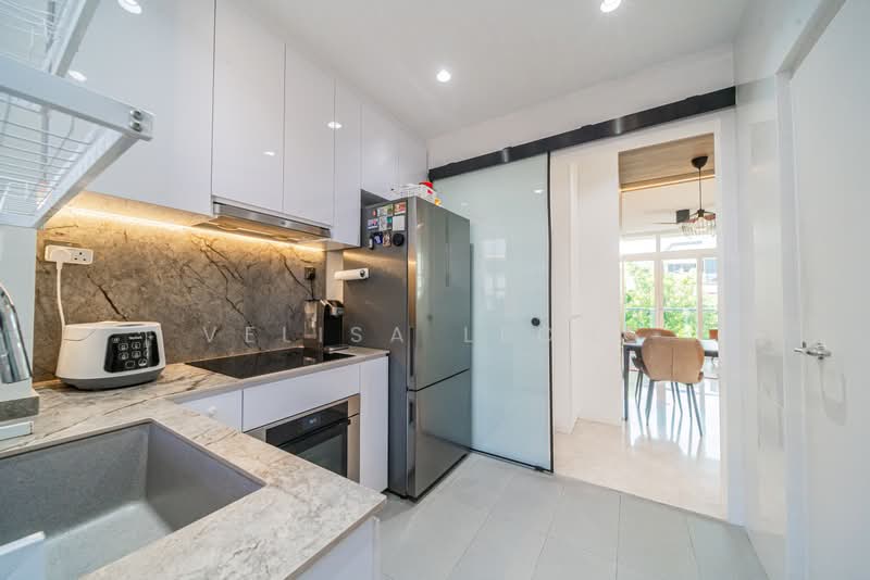 The Geranium, 33 Mangis Road, 3 Bedrooms, 1,625 sqft, Apartment For Sale, by Velisa Leong, 500232325 - Kitchen - PropertyGuru.com.sg