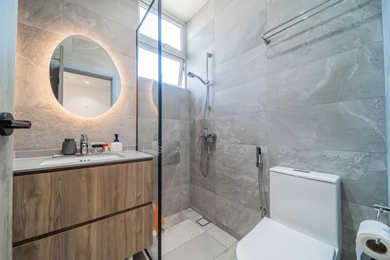 The Geranium, 33 Mangis Road, 3 Bedrooms, 1,625 sqft, Apartment For Sale, by Velisa Leong, 500232325 - Bathroom - PropertyGuru.com.sg
