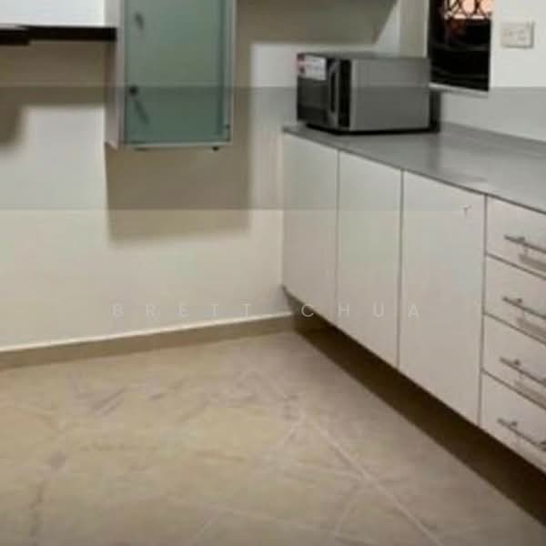 The Tanamera, 1 Tanah Merah Kechil Road, 2 Bedrooms, 947 sqft, Condominium For Rent, by Brett Chua, 500232327 - Kitchen - PropertyGuru.com.sg