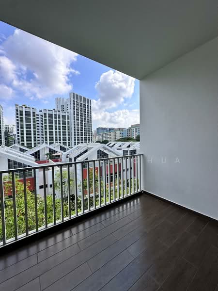 Woodhaven, 71 Woodgrove Avenue, 3 Bedrooms, 1,173 sqft, Condominium For Sale, by Perline Chua, 500232332 - Balcony - PropertyGuru.com.sg