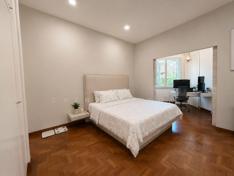 Duchess Crest, 66 Duchess Avenue, 4 Bedrooms, 2,088 sqft, Condominium For Sale, by Chen Cun You, 500232349 - Bedroom - PropertyGuru.com.sg