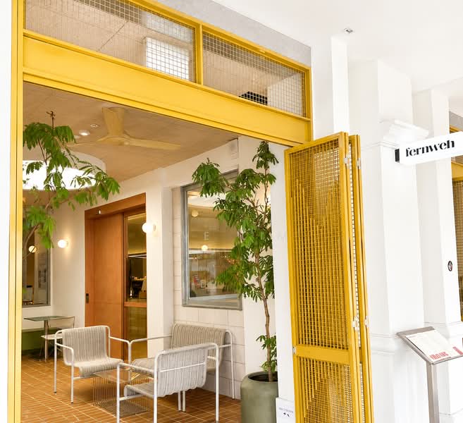 South Bridge Road, 198-198B South Bridge Road, Boat Quay / Raffles Place / Marina, 1,700 sqft, Shop / Shophouse For Rent, by Eve Lim, 500232352 - Exterior - CommercialGuru.com.sg