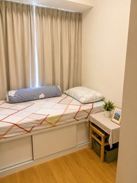 The Verve, 23 Jalan Rajah Road, 2 Bedrooms, 829 sqft, Condominium For Sale, by Reis Lim, 500232357 - Bedroom - PropertyGuru.com.sg